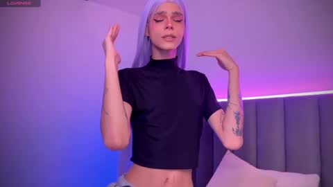  Varya Ferreira - independent model  online show from 12-17-24, 01:05