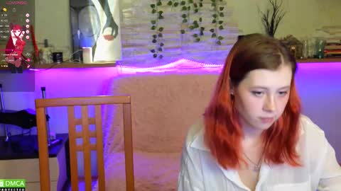 Snapshot of vasilisa_lik chatting on 02-16-25, 02:32 Vasilisa lik online show from 02-16-25, 02:32