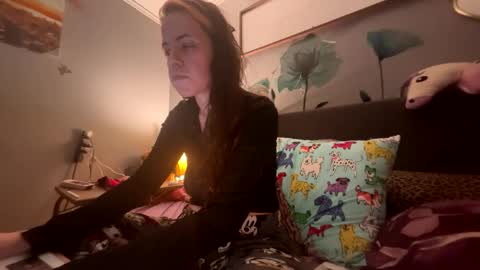 vaua089 online show from 11-25-25, 05:18