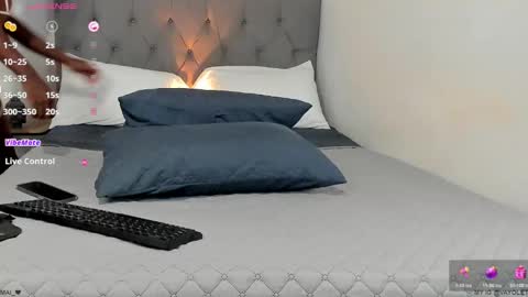 Hi Im Vayolet online show from 03-03-25, 11:24