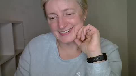 vea_motty online show from 11-29-25, 07:39