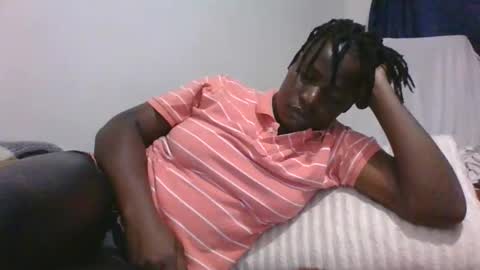 Vee tommy online show from 02-15-26, 07:54