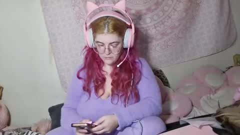 Veronica Lehane online show from 11-16-25, 12:22