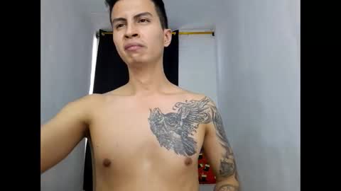 velk_hot1 online show from 01-09-25, 09:58