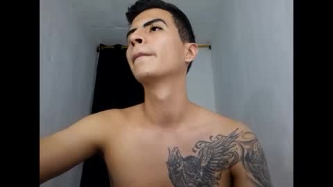 velk_hot1 online show from 01-15-25, 12:51