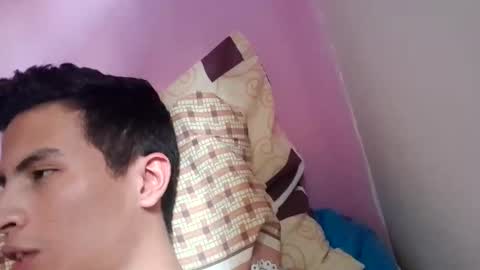 velk_hot1 online show from 02-01-25, 08:58