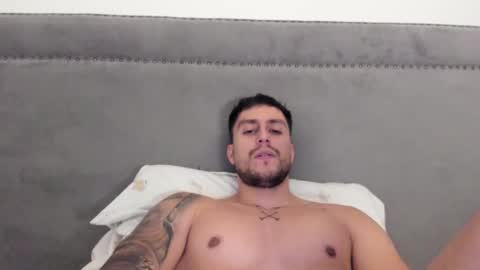 Snapshot of velkoz7 chatting on 02-27-26, 05:07 Emm online show from 02-27-26, 05:07