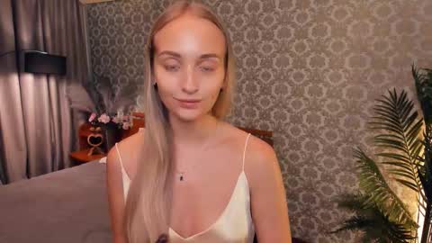 Snapshot of vellaford chatting on 11-11-25, 09:09 Eva online show from 11-11-25, 09:09