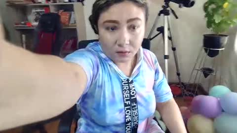 Snapshot of vellarossa chatting on 11-13-25, 06:07 Im VelaI will be Christmas and New Year with my family December 22 to January 13 I will miss you guys. online show from 11-13-25, 06:07