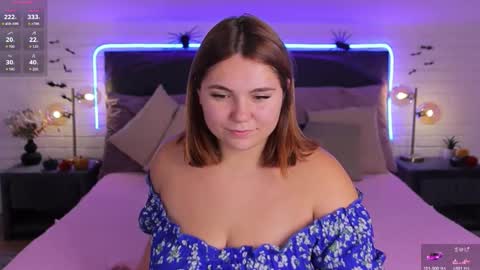 Velvet   Doll online show from 11-02-25, 01:13