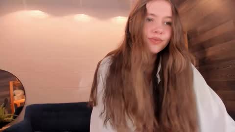 Snapshot of velvet_cherry chatting on 11-19-25, 03:12 velvet_cherry online show from 11-19-25, 03:12