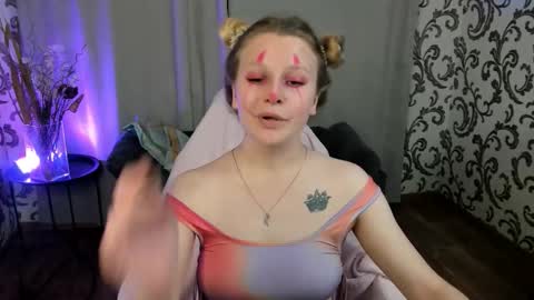 Snapshot of velvet_peach_ chatting on 10-25-25, 12:13 velvet_peach_ online show from 10-25-25, 12:13