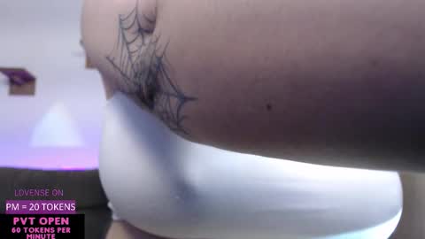 Snapshot of velvetcrystal chatting on 02-25-26, 10:36 Crystal PVT OPEN online show from 02-25-26, 10:36
