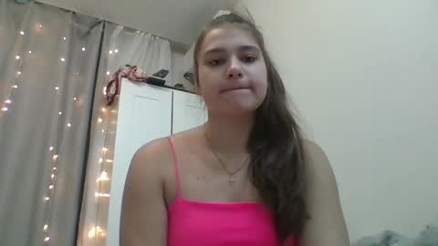 Snapshot of velveted_ivy chatting on 11-15-25, 11:18 velveted_ivy online show from 11-15-25, 11:18