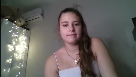 Snapshot of velveted_ivy chatting on 12-18-25, 02:01 velveted_ivy online show from 12-18-25, 02:01