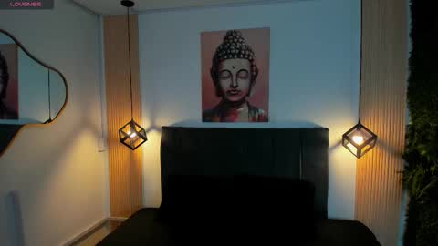 Snapshot of velvetscarlett chatting on 03-02-26, 01:07 velvetscarlett online show from 03-02-26, 01:07