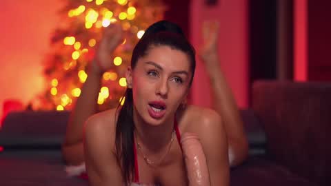 Adalline online show from 12-16-24, 04:27