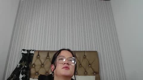 veneno hot online show from 12-30-24, 08:15