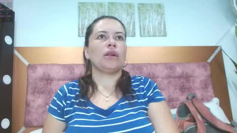 Snapshot of vennuss_89 chatting on 02-11-25, 10:48 venus online show from 02-11-25, 10:48