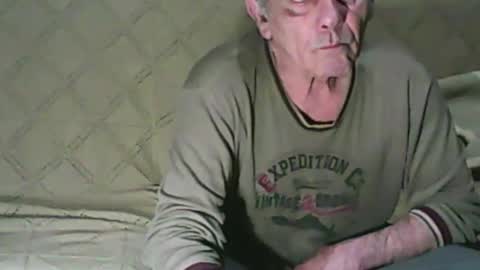 Snapshot of ventura50 chatting on 02-15-25, 08:00 ventura50 online show from 02-15-25, 08:00