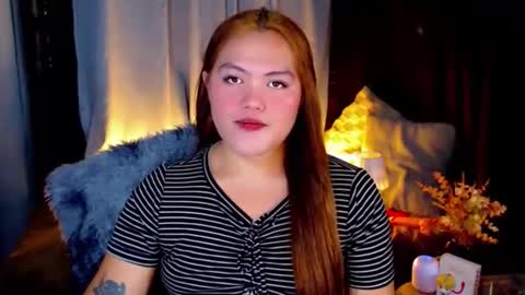 I am Colly Your mystery girl online show from 11-17-25, 12:49