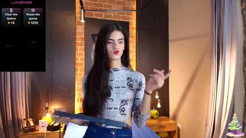VENUS online show from 01-08-25, 01:20