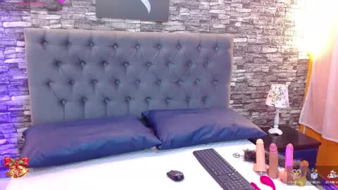 Medussa online show from 12-15-24, 08:25