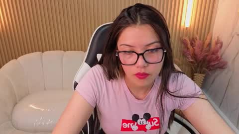 Snapshot of venus_velvet_tp chatting on 11-24-25, 08:19 Venus online show from 11-24-25, 08:19