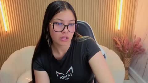 Snapshot of venus_velvet_tp chatting on 01-13-26, 07:41 Venus online show from 01-13-26, 07:41