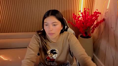 Snapshot of venus_velvet_tp chatting on 03-21-26, 01:10 Venus online show from 03-21-26, 01:10