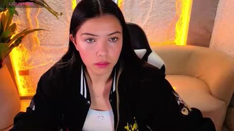 Snapshot of venus_velvet_tp chatting on 03-27-26, 12:49 Venus online show from 03-27-26, 12:49