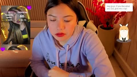 Snapshot of venus_velvet_tp chatting on 03-30-26, 01:01 Venus online show from 03-30-26, 01:01