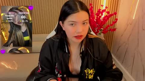 Snapshot of venus_velvet_tp chatting on 04-01-26, 01:41 Venus online show from 04-01-26, 01:41