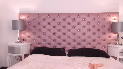 Venus  online show from 01-15-26, 11:37