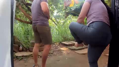 venus ... zeus sheer  online show from 10-21-25, 12:50