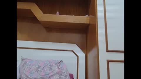 venusbeauty22 online show from 10-25-25, 01:57