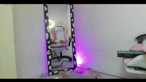 Venuss  online show from 04-16-26, 12:55