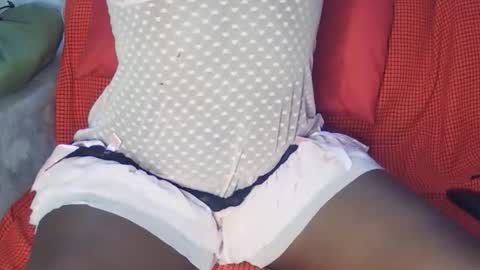 vera_bliss21 online show from 10-14-25, 08:26