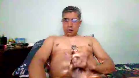 Snapshot of vergon389 chatting on 11-11-25, 03:45 vergon389 online show from 11-11-25, 03:45