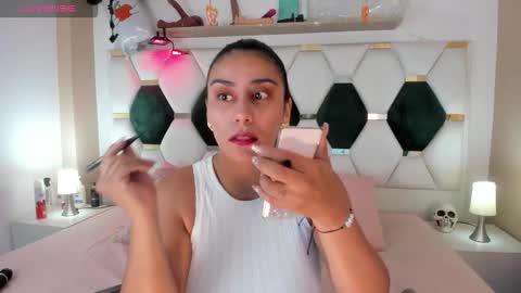 Vero xxx online show from 10-14-25, 08:59