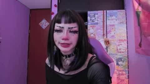 Snapshot of vero_osb chatting on 11-22-25, 12:31 online show from 11-22-25, 12:31