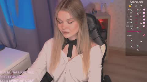 Tiffany online show from 09-22-25, 05:15