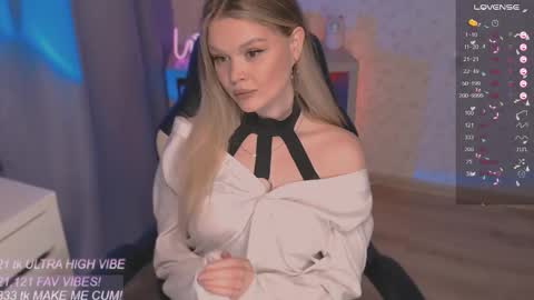 Tiffany online show from 09-29-25, 07:40