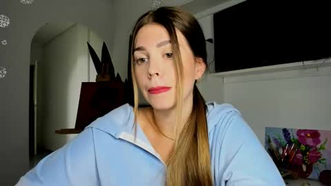 Snapshot of veronarolls chatting on 10-11-25, 07:12 Lolitalolz online show from 10-11-25, 07:12