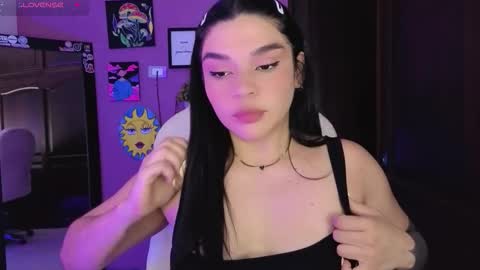 veronica_118 online show from 10-26-25, 11:31