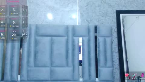 Snapshot of veronica_roose chatting on 10-27-25, 12:53 Veronica online show from 10-27-25, 12:53