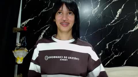 Snapshot of veronicabraum chatting on 10-17-25, 10:12 veronicabraum online show from 10-17-25, 10:12