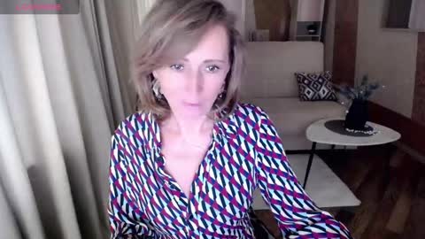 Helen online show from 01-31-25, 10:42