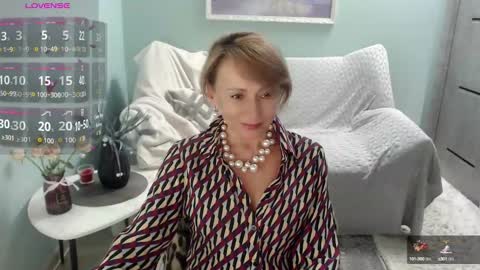 Helen online show from 09-11-25, 05:18