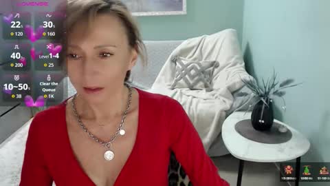 Helen online show from 09-26-25, 07:01
